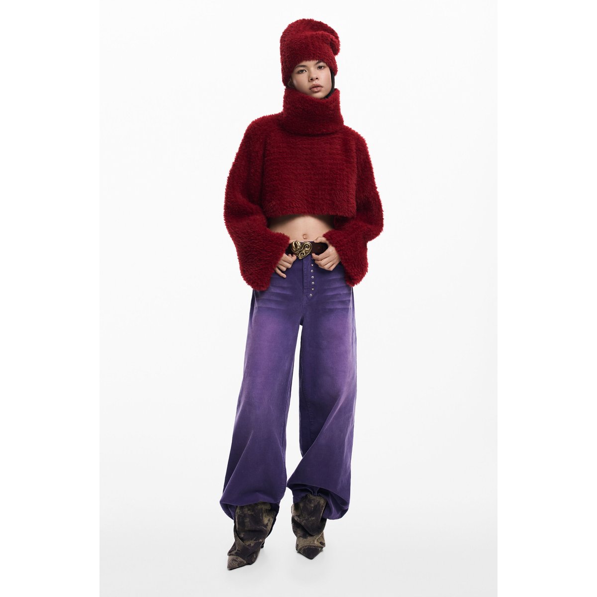 Pack pull court et bonnet rouge, DESIGUAL