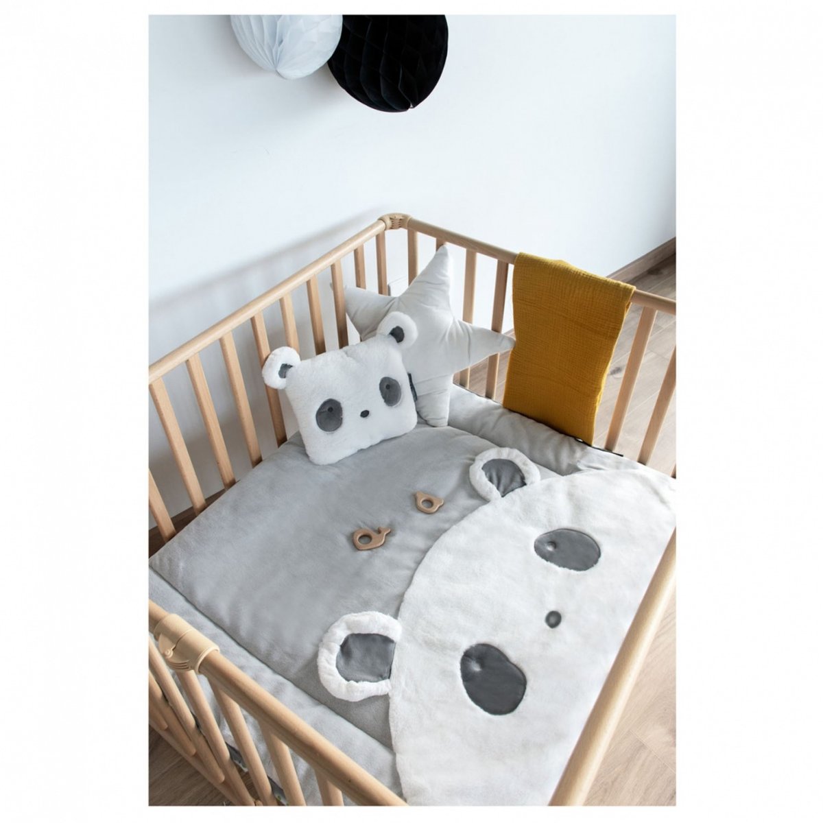 Tapis de chambre 100x100 cm Tapidou Panda gris, DOUDOU ET COMPAGNIE