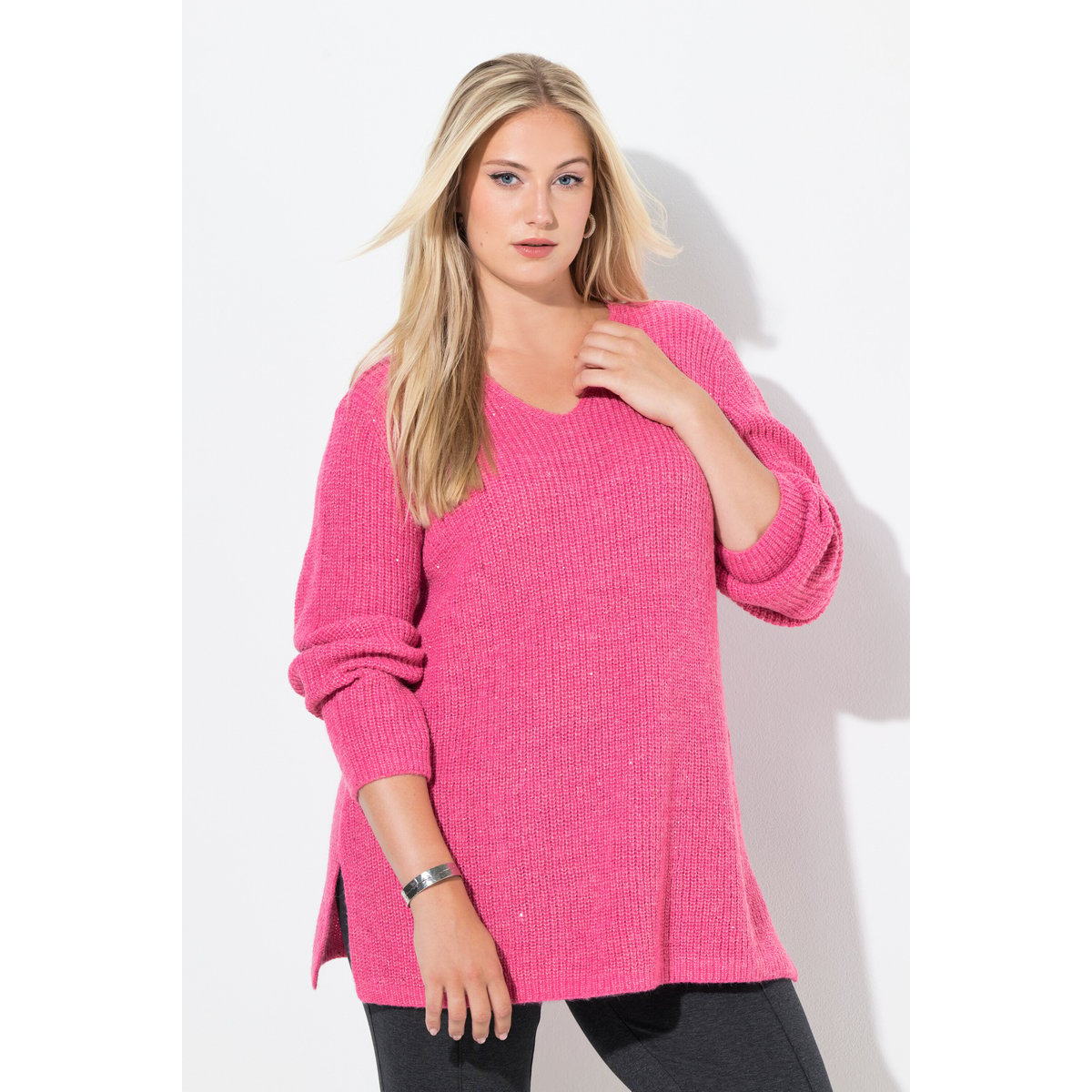 Pull col en V rose vif, ULLA POPKEN