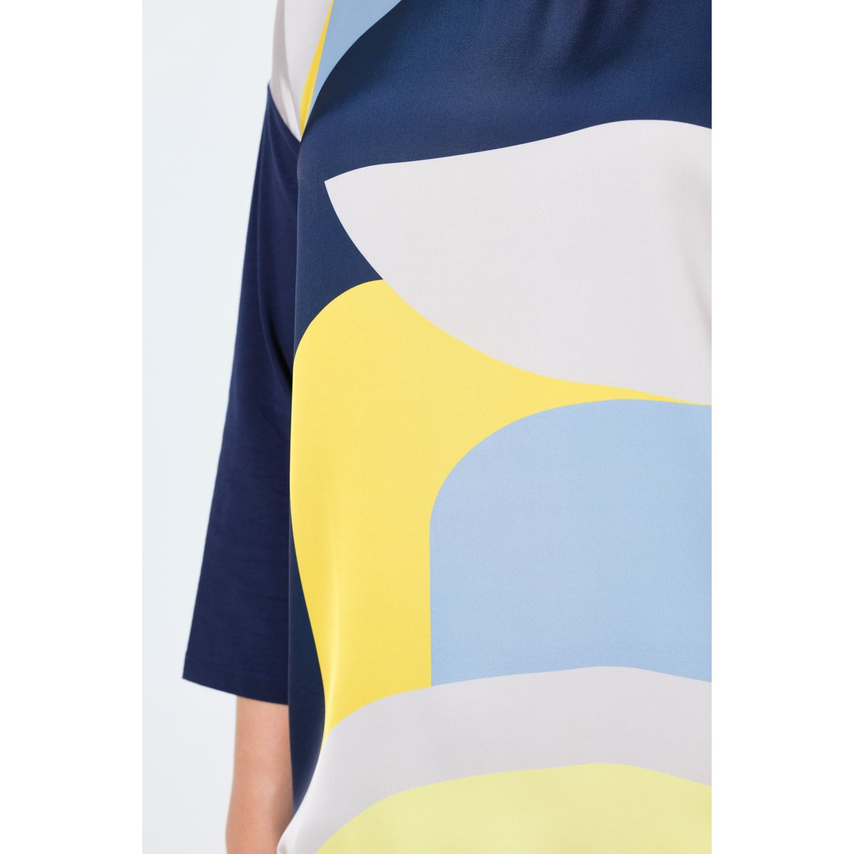 Blouse oversize avec cordon à la base univers, ULLA POPKEN