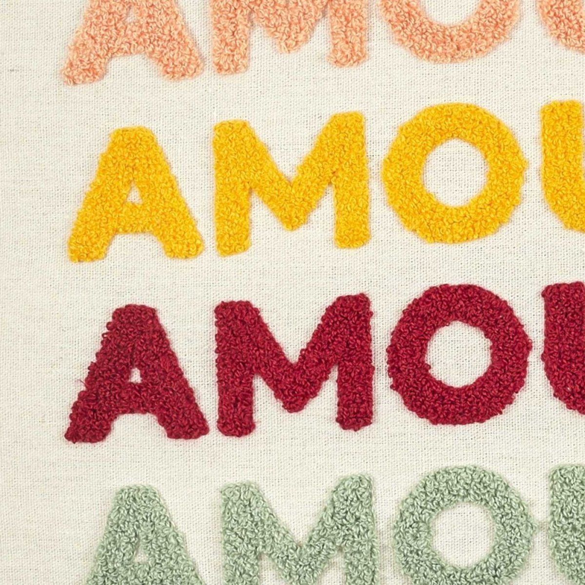 Coussin avec bouclette 40x40 AMOUR multicolore, DECORATIE