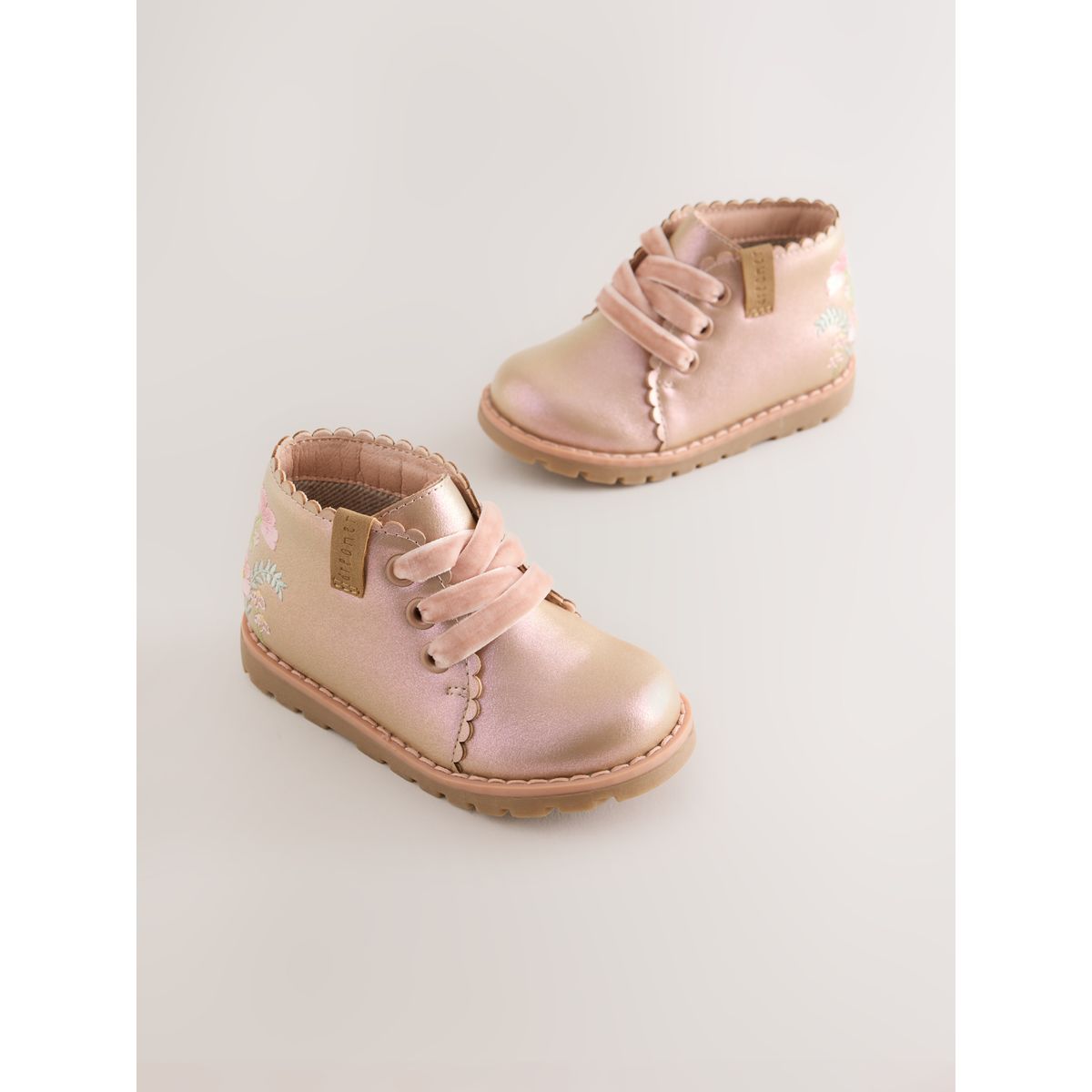 Bottines à lacets rose motif fleurs, NEXT