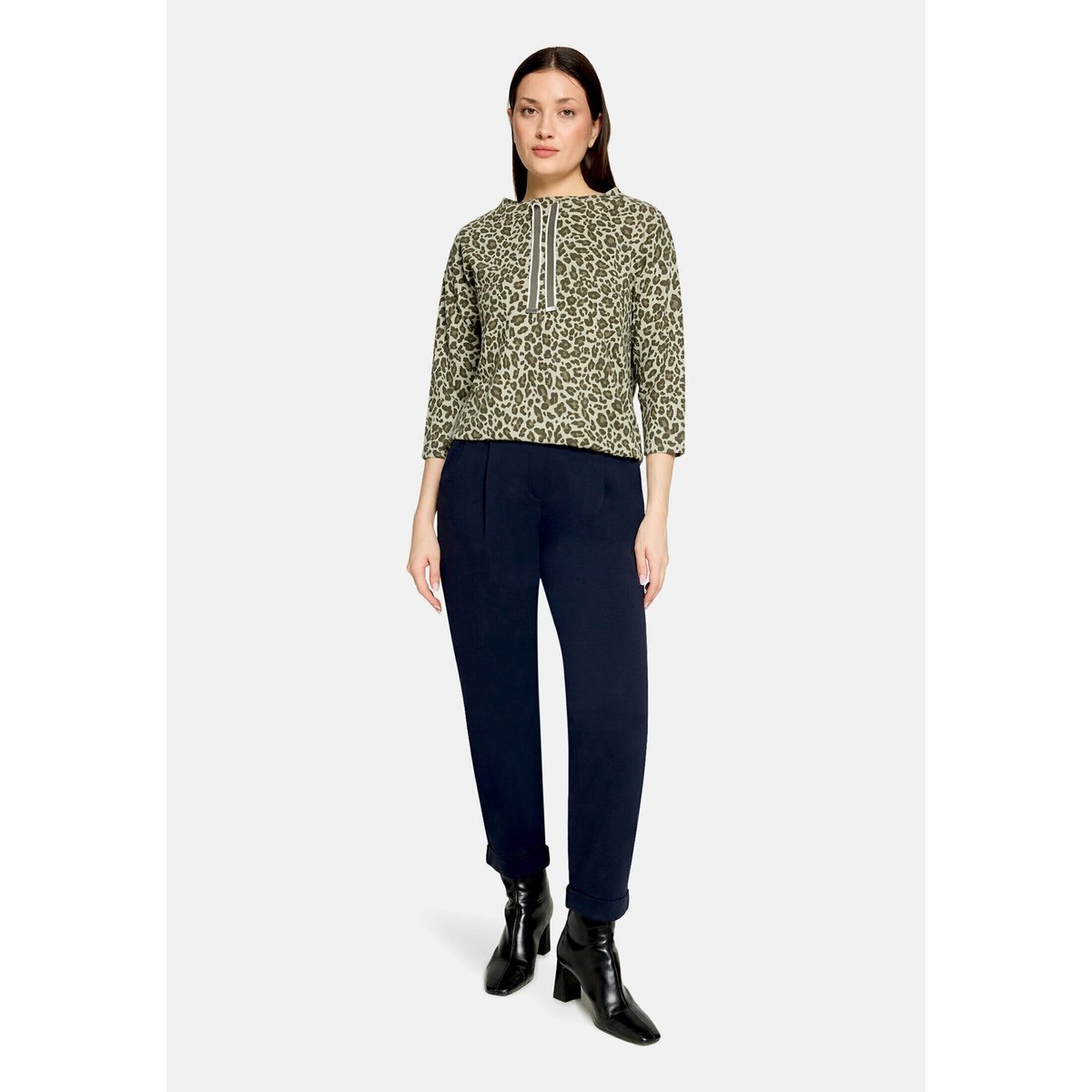 Sweat-shirt à col kaki/kaki, BETTY BARCLAY