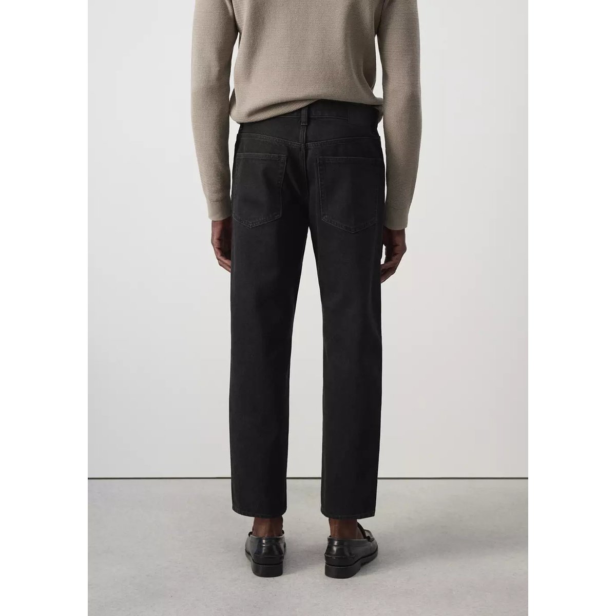 Jean Sammy court coupe carotte black denim, MANGO MAN