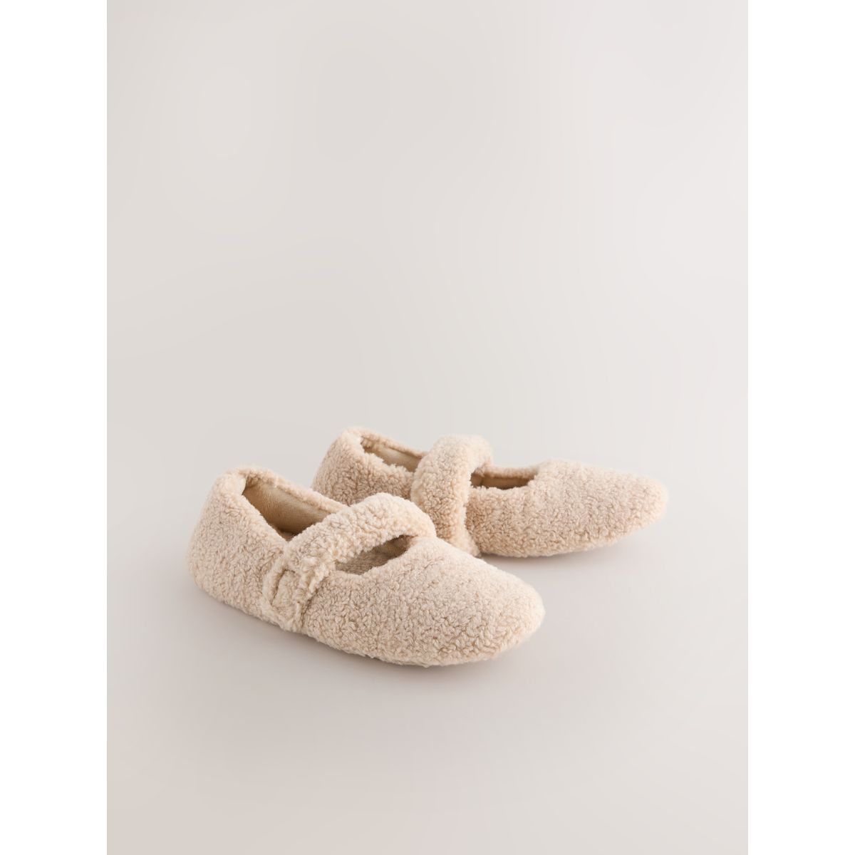 Chaussons ballerines en peau lainée naturel, NEXT