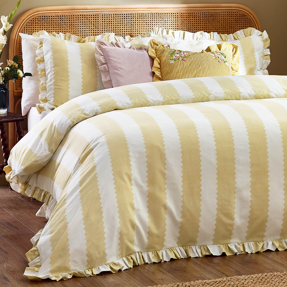 Birdie Stripe Ruffle Duvet Cover and Pillowcase Set yellow, WYLDER NATURE