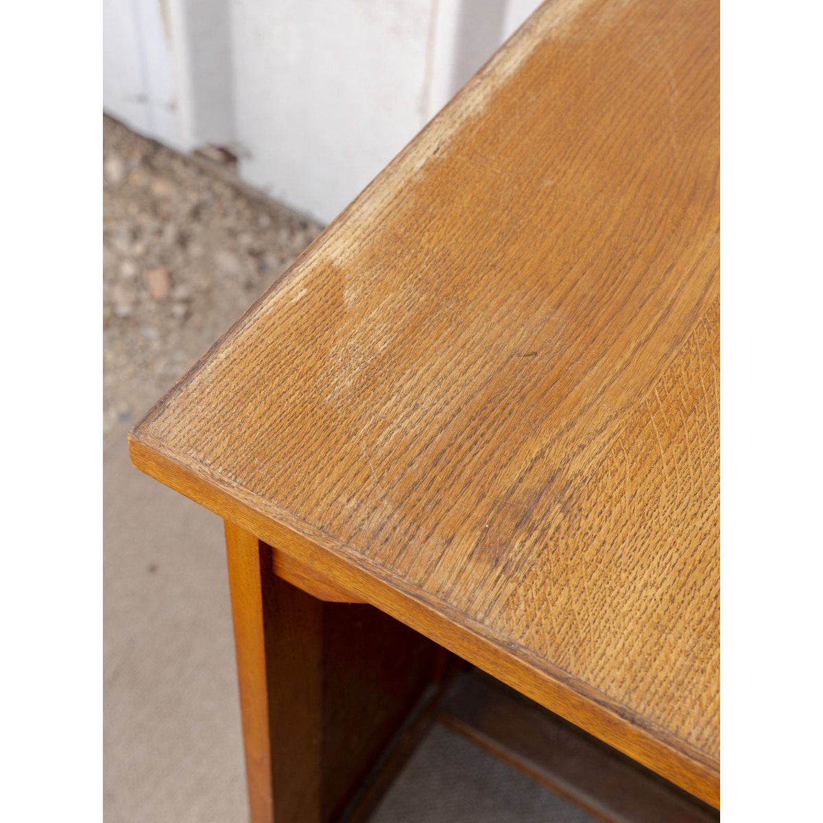 Bureau en chêne Yvan N°550 - Bon état bois clair, DEBONGOUT