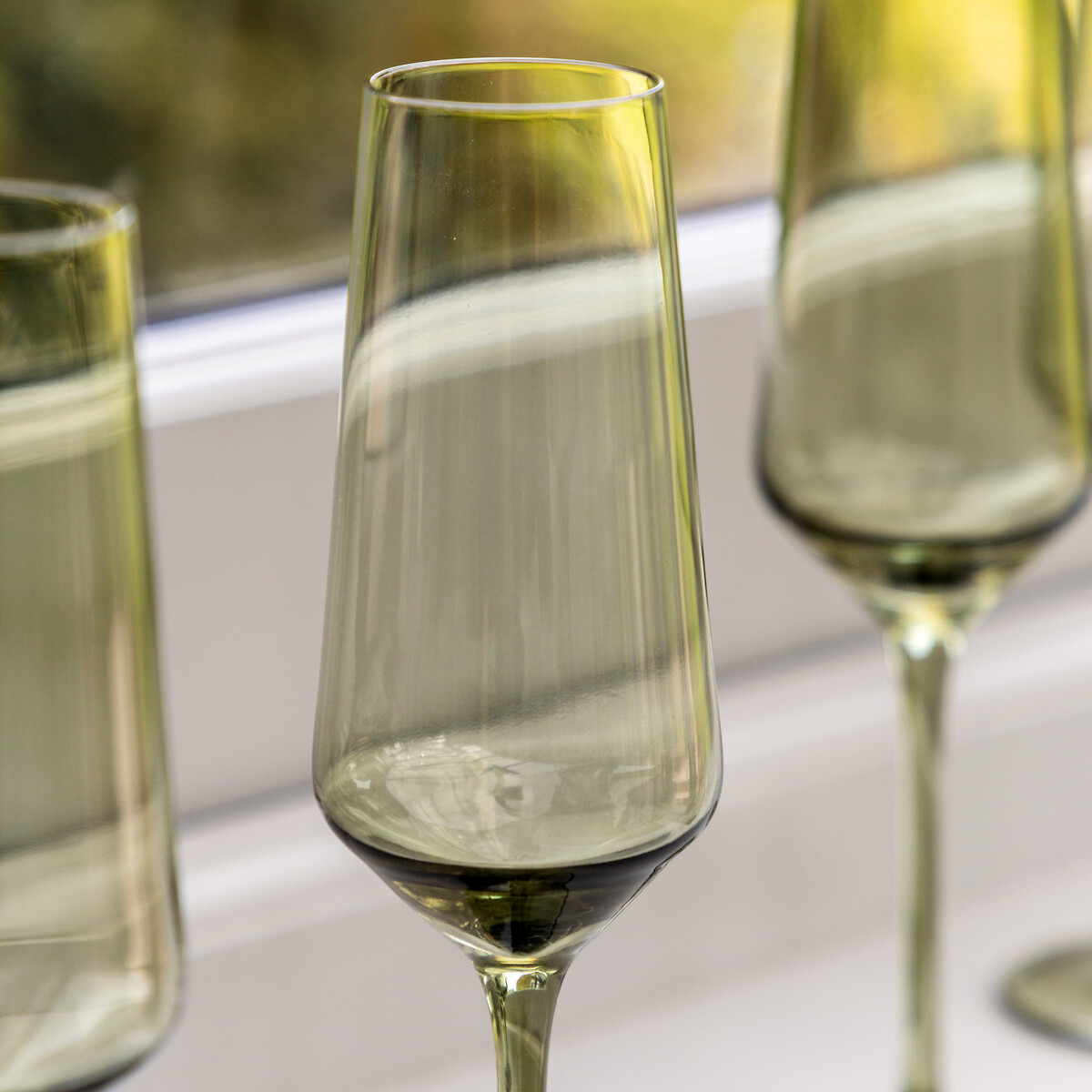 Set of 4 Eden Champagne Flutes in Smokey Green green, ÉDITÉ