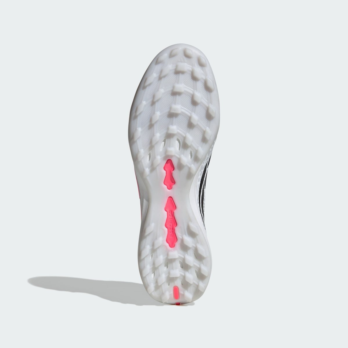 Chaussure De Football Predator Pro Turf Chaussure De Football Predator Pro Turf cloud white / solar turbo / core black, adidas Performance