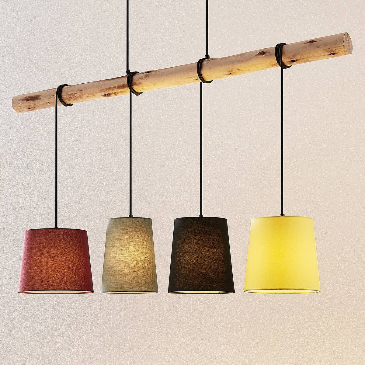Suspension en bois moderne, Moskau rouge, gris, noir, jaune, bois clair, LINDBY
