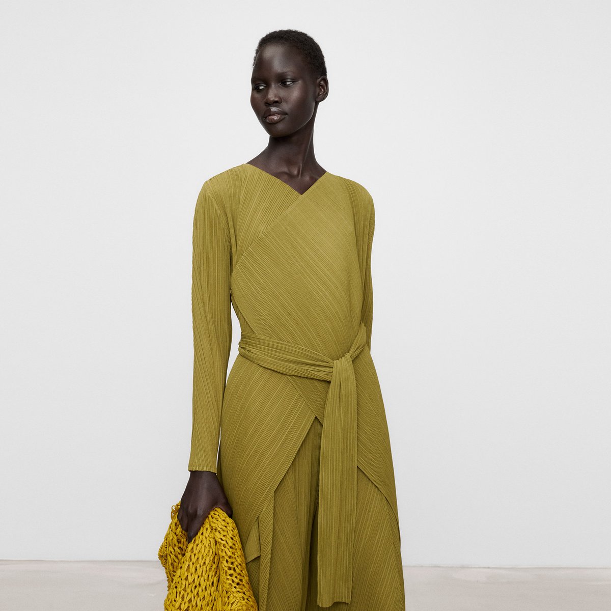 Veste à manches longues et maxi revers vert olive, ADOLFO DOMINGUEZ