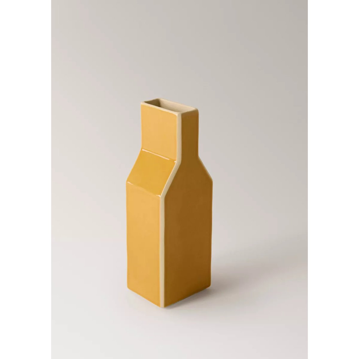 Vase en grès effet contraste de couleur format moyen moutarde, MANGO HOME