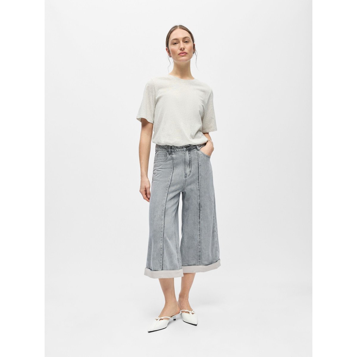 Short light grey denim, OBJECT