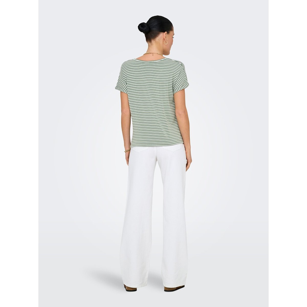 Crew Neck T-Shirt with Short Sleeves green, JDY