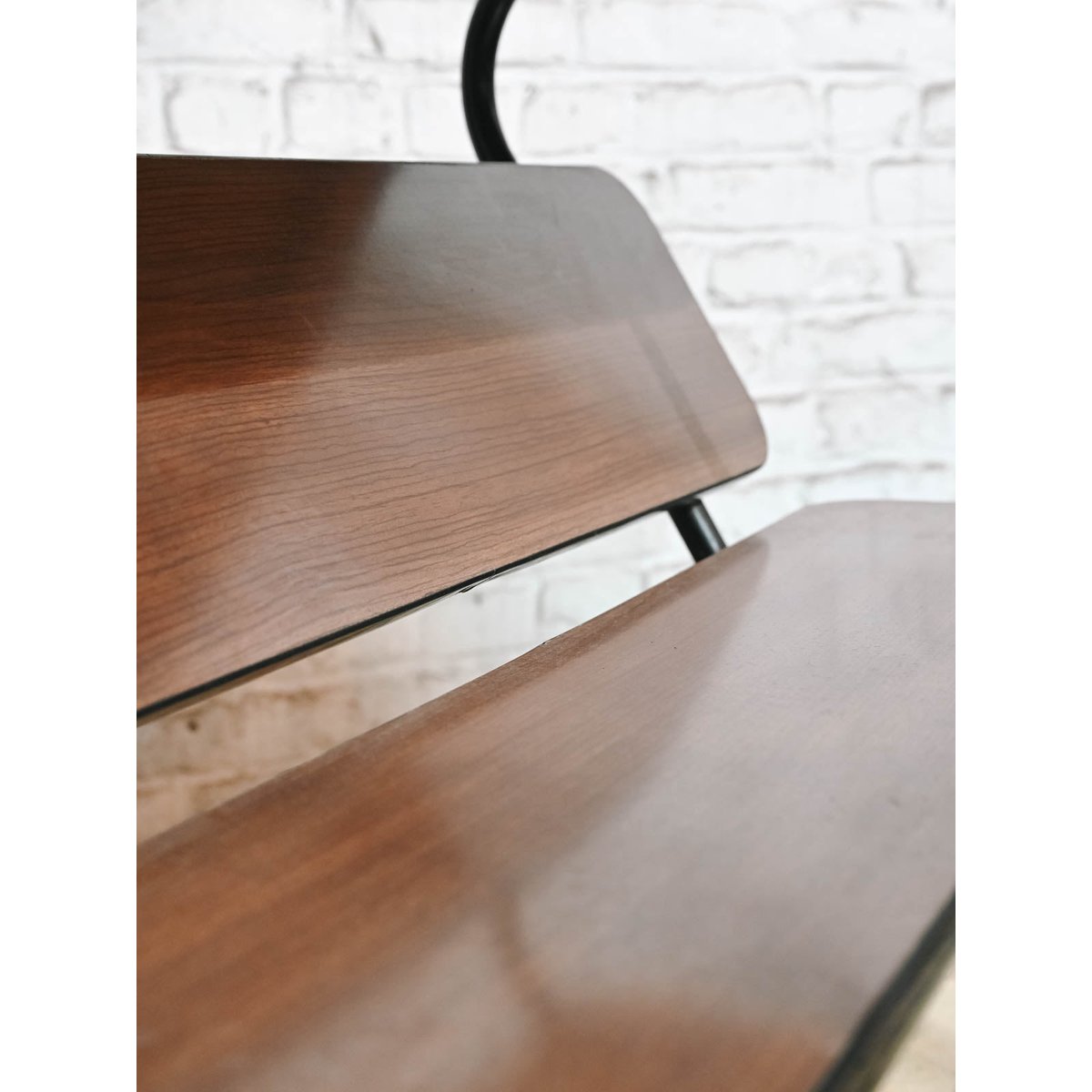 Desserte vintage en formica Anouk N°387 - Bon état bois foncé, DEBONGOUT