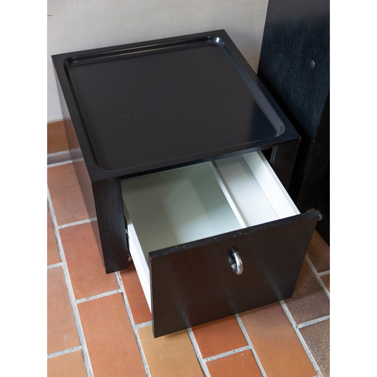 Meubles de rangement style contemporain Gustave N°1621 - Bon état noir, DEBONGOUT