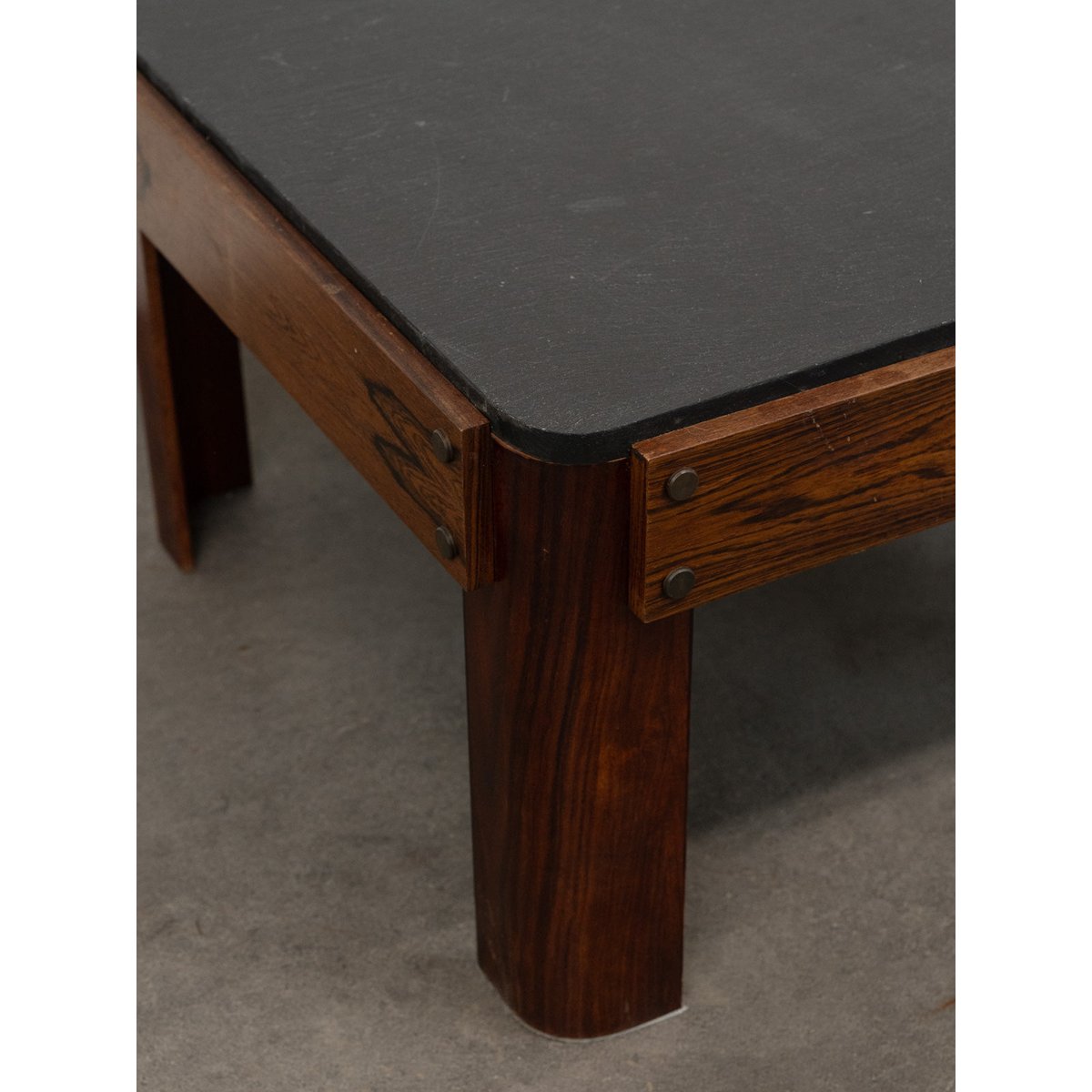 Table basse en bois et ardoise Marie-Pierre N°81 - Bon état gris, DEBONGOUT