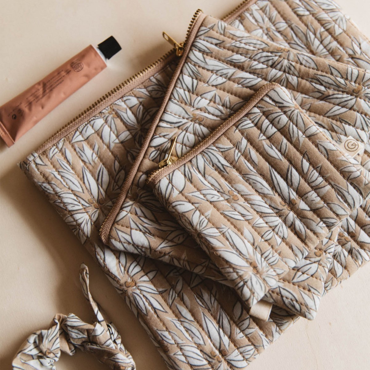 Petite pochette en coton imprimé, Palma beige palma grès, GABRIELLE PARIS