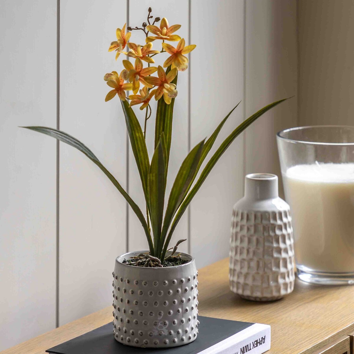 40cm Orange Orchid in White Ceramic Dot Pot white, ÉDITÉ