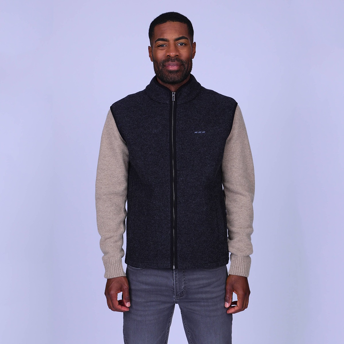 Gilet sans manches en laine anthracite, MISE AU GREEN