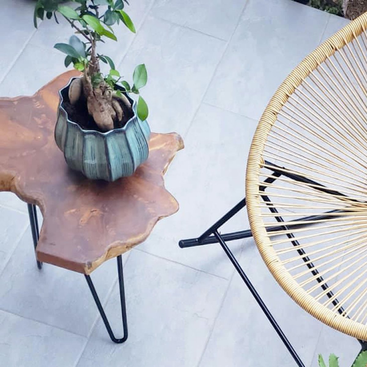 Table d'appoint en teck et acier, ASPEN bois, KARE DESIGN