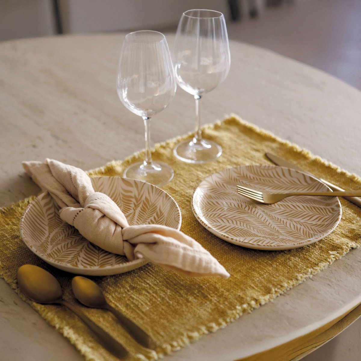 Lot de 6 assiettes plates en grès, SAVANE beige, NOVASTYL