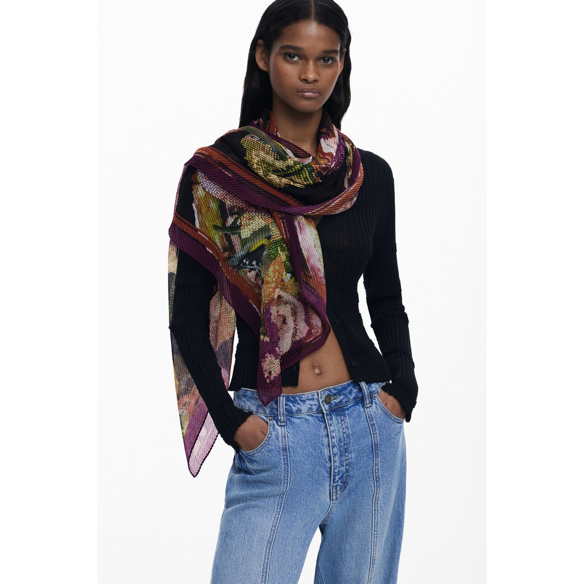 Foulard conçu par Mr. Christian Lacroix rose, DESIGUAL