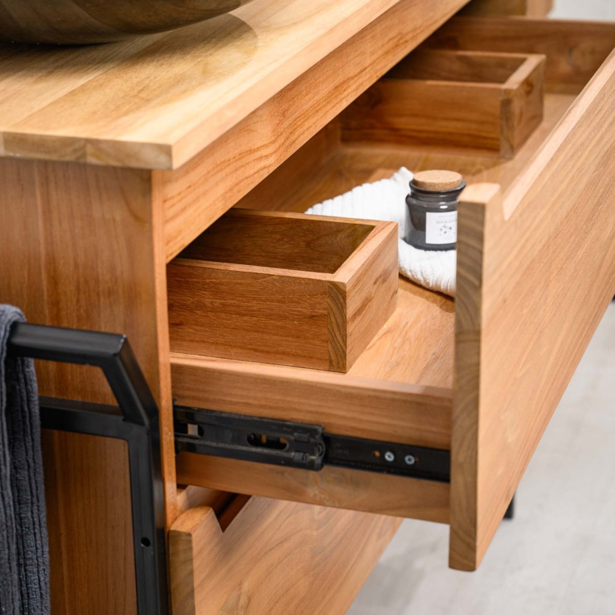 Meuble sous vasque en teck massif Vila 120cm naturel, WANDA COLLECTION