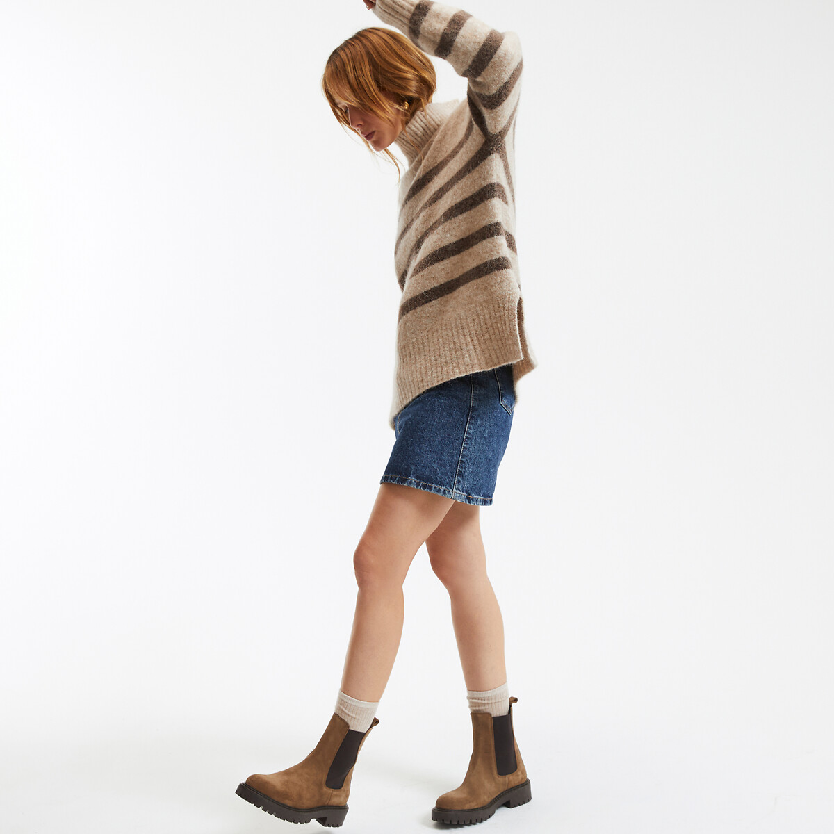 Pull oversize et jupe