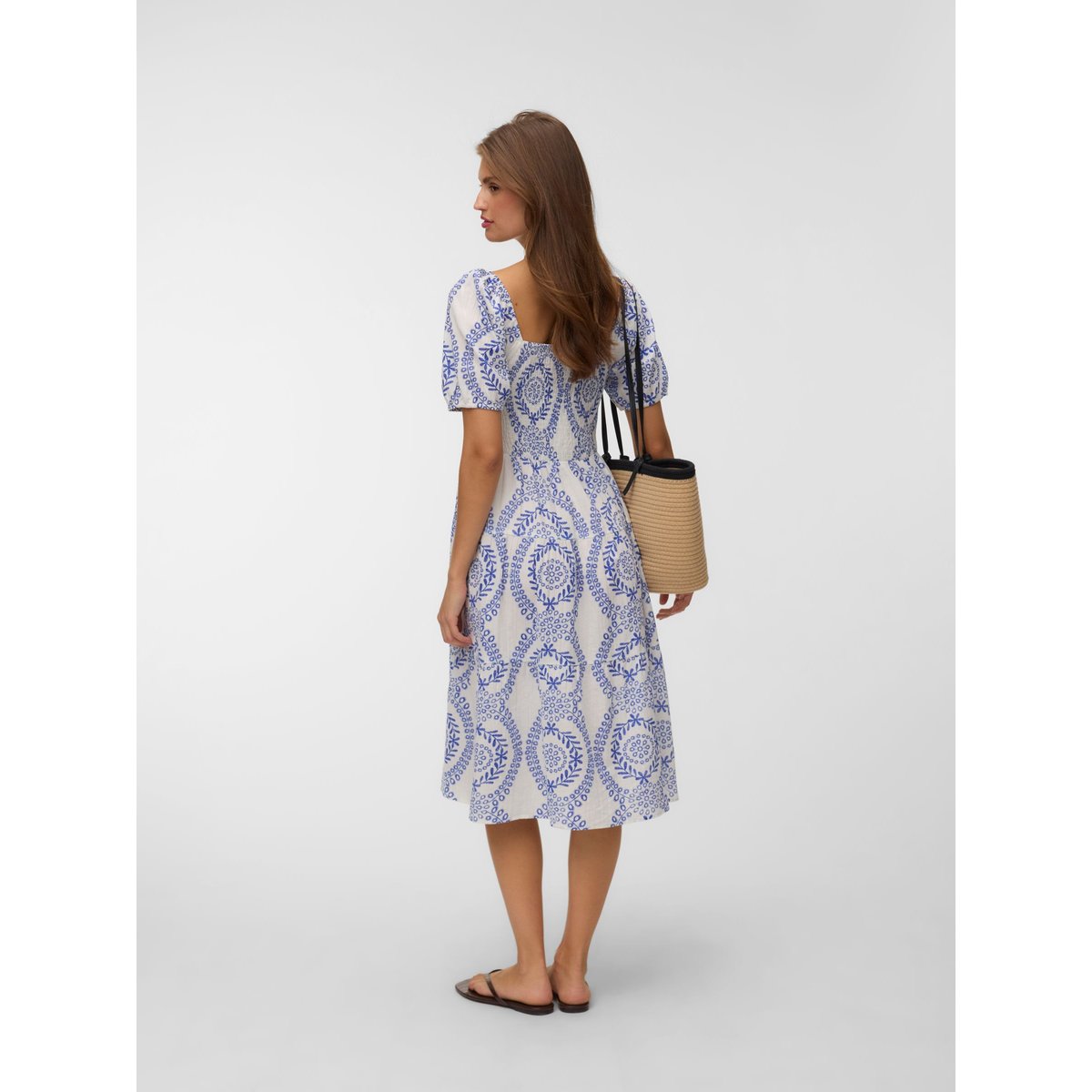 Robe Smockée snow white 1, VERO MODA