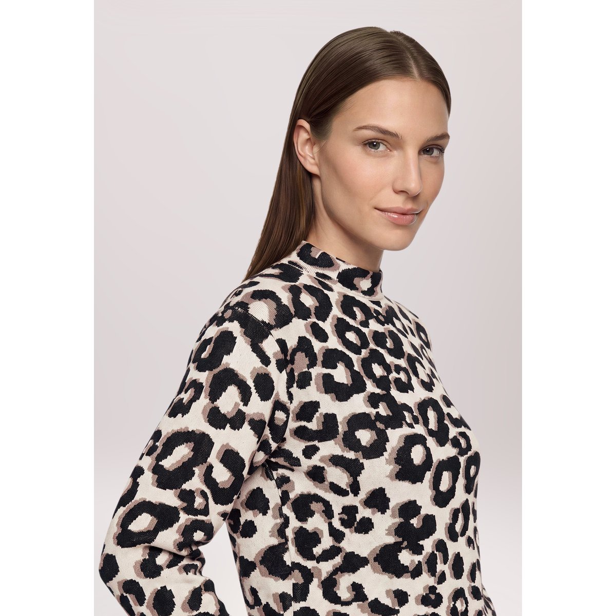 Pull-over en maille à motif jacquard patch black/beige, BETTY BARCLAY