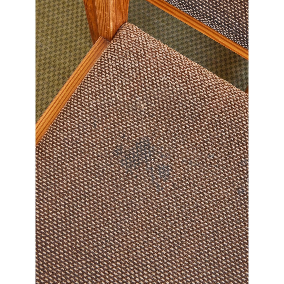 Lot de 4 chaises style scandinave en pin Alma N°1766 - Bon état bois clair, DEBONGOUT