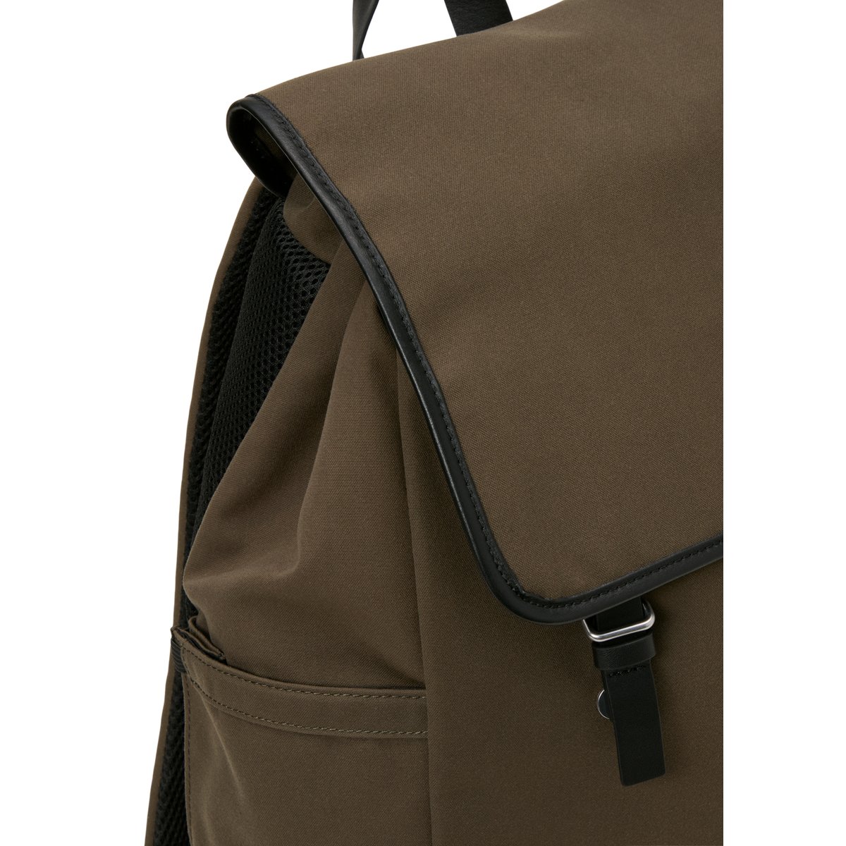 Sac à dos en toile, modèle Maiko avec des détails en cuir véritable marron, MARC O'POLO