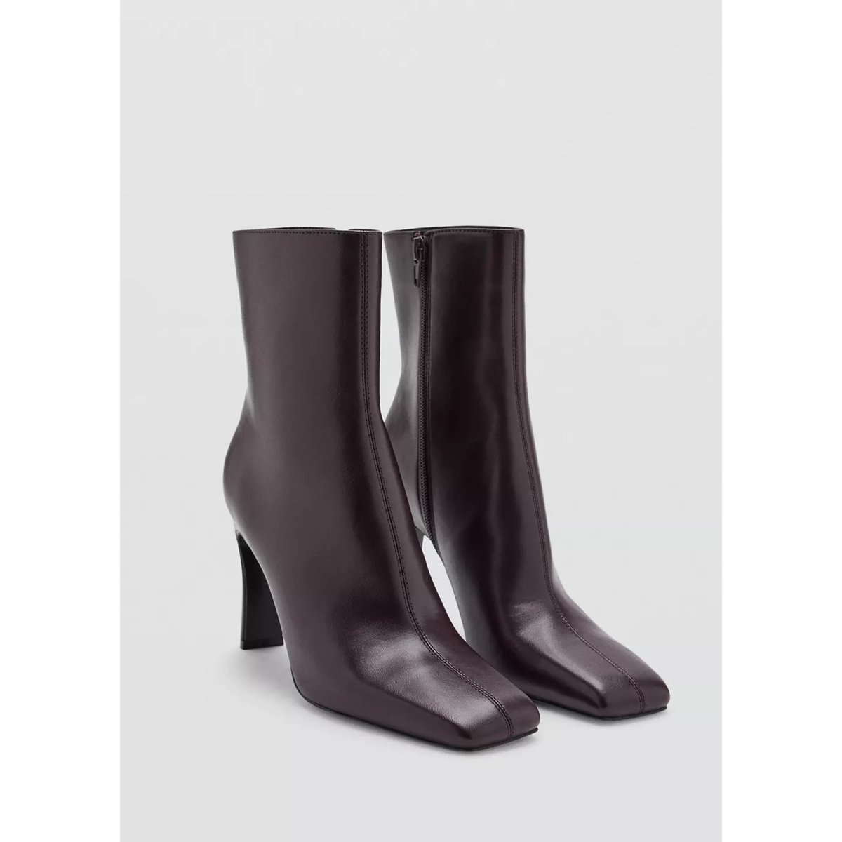Bottines pointues à talon bordeaux, MANGO