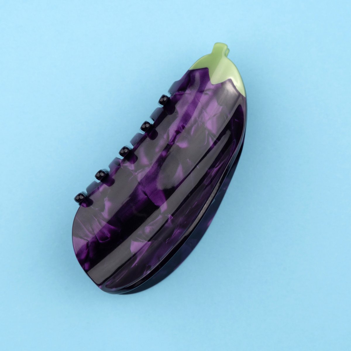 Pince à cheveux Aubergine violet avec tige vert nacré, COUCOU SUZETTE