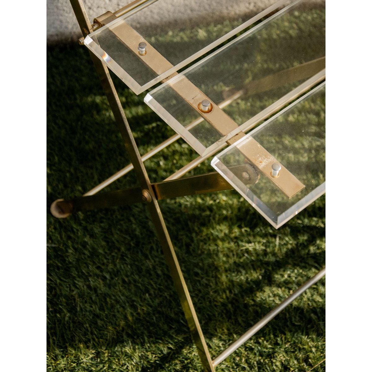 Paire de chaises pliantes en plexiglass Alma N°1201 - Bon état transparent, DEBONGOUT