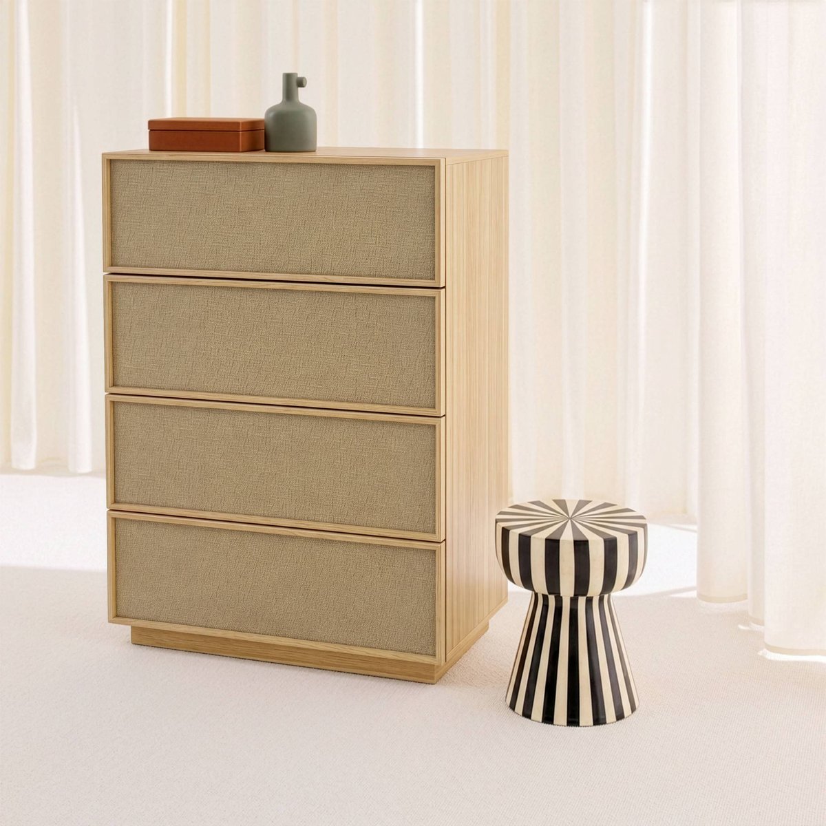 Commode de rangement décor bois et tissu 4 tiroirs KUBA naturel, SWEEEK