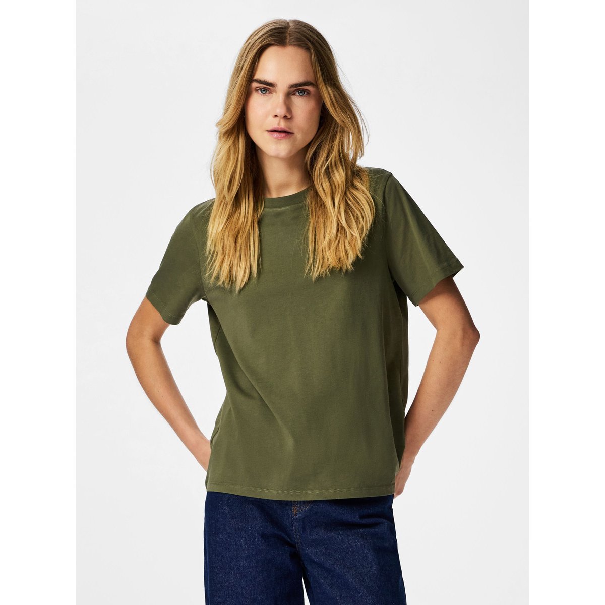 T-Shirt deep lichen green, PIECES