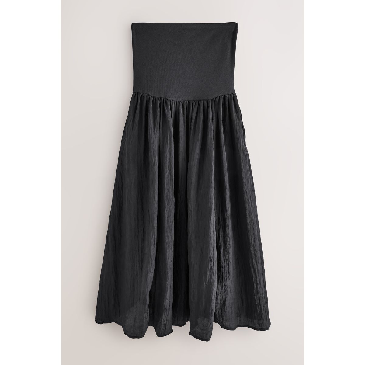 Robe mi-longue bandeau en jersey tissé noir, NEXT