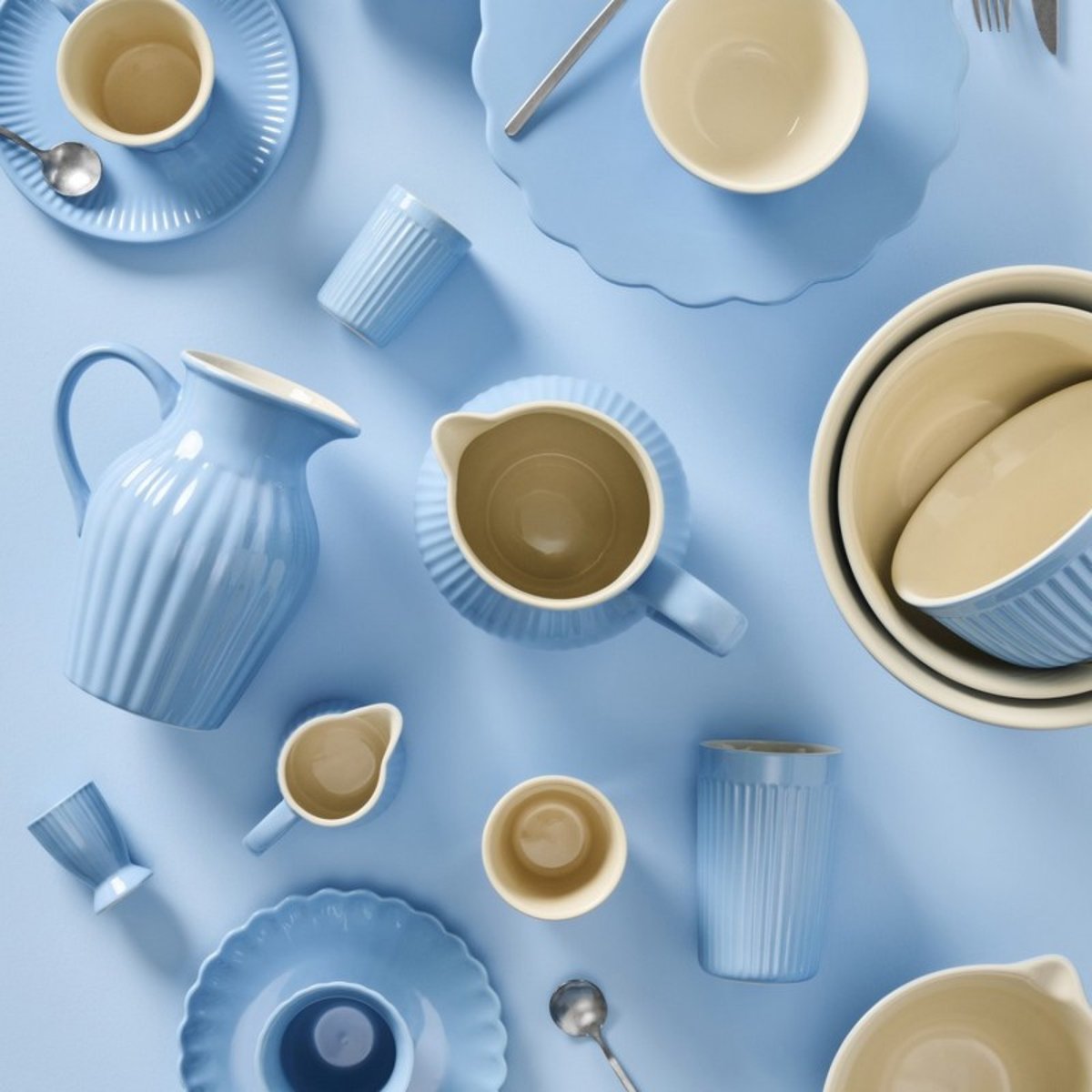 Tasse grès côtelé  MYNTE bleu clair, IB LAURSEN