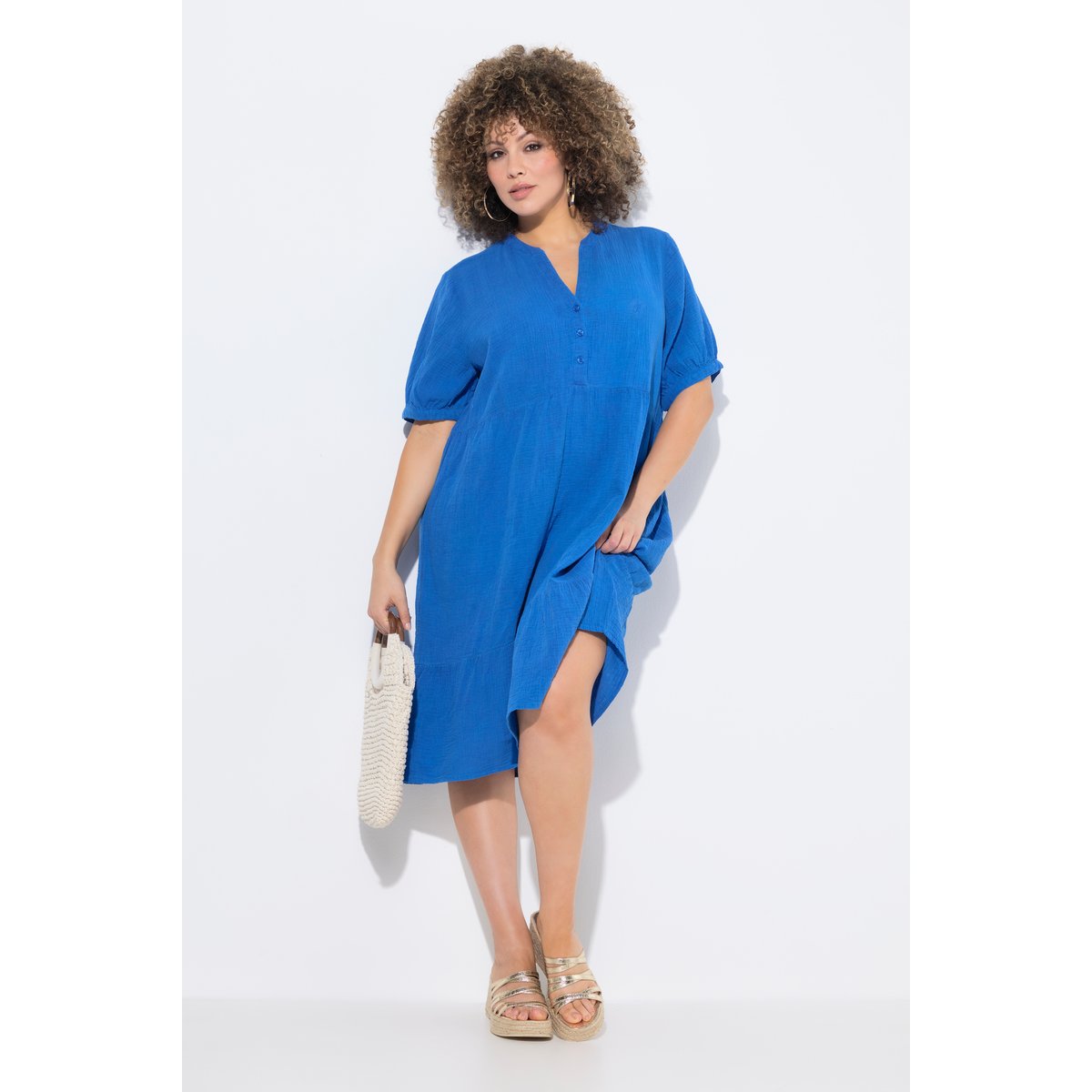 Robe en mousseline. Col tunisien et manches bleu pétrole, ULLA POPKEN