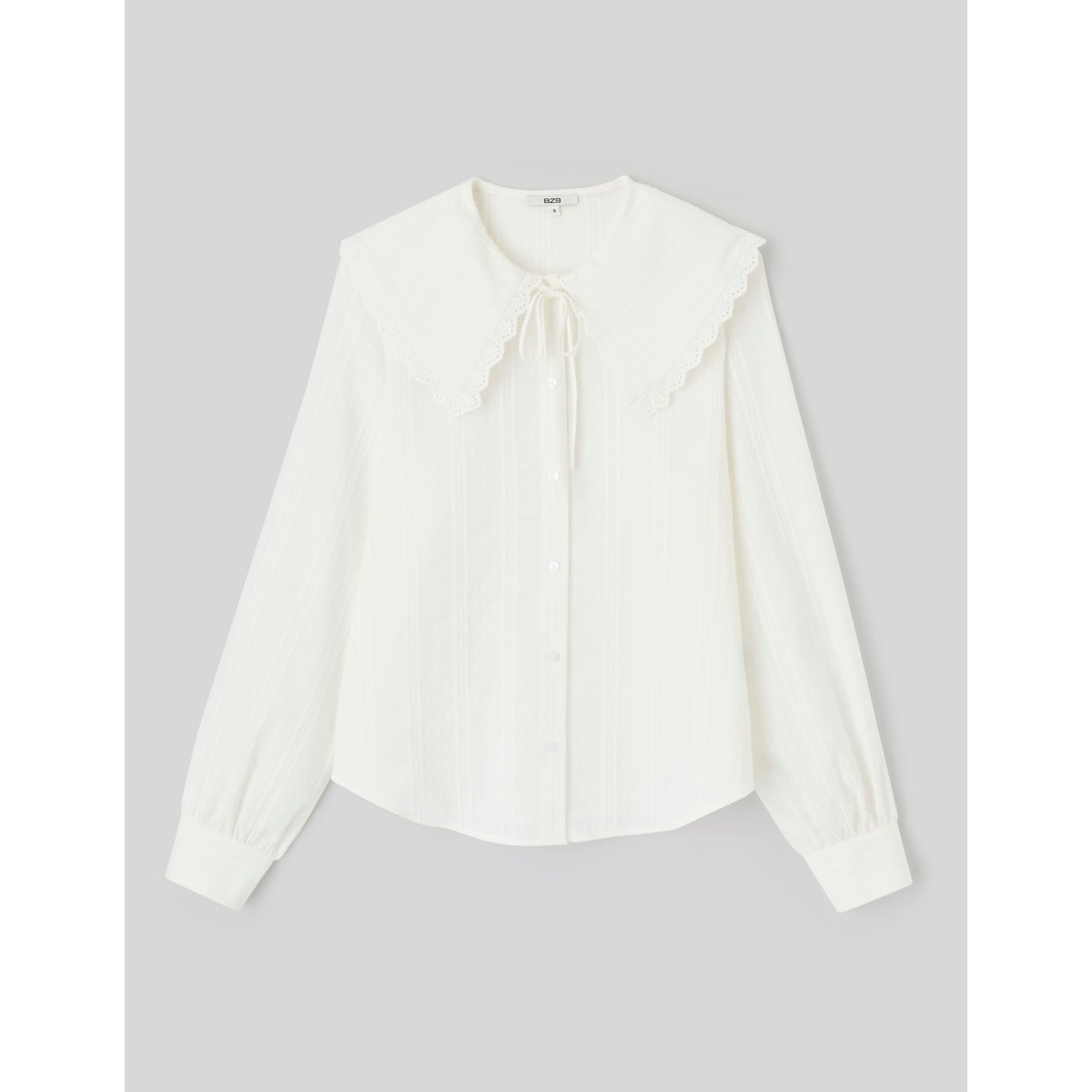 Chemise à col large blanc écru, BZB