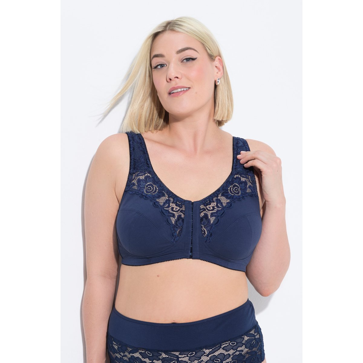 Soutien-gorge de maintien en coton. Sans bleu nuit, ULLA POPKEN