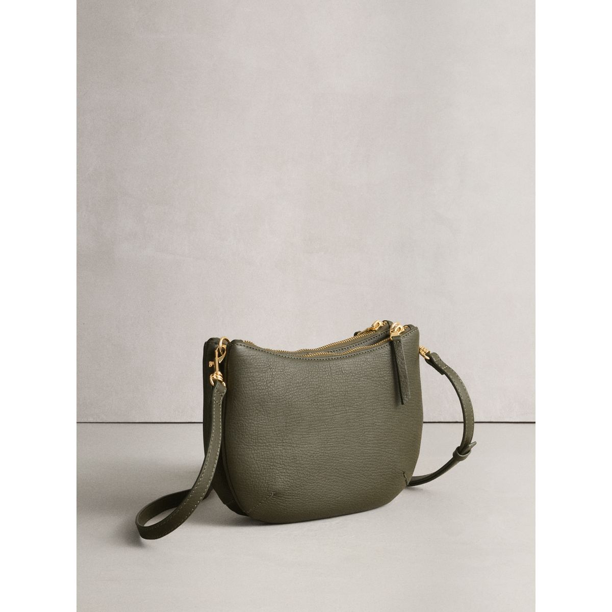 Sac à bandoulière en cuir vert, NEXT