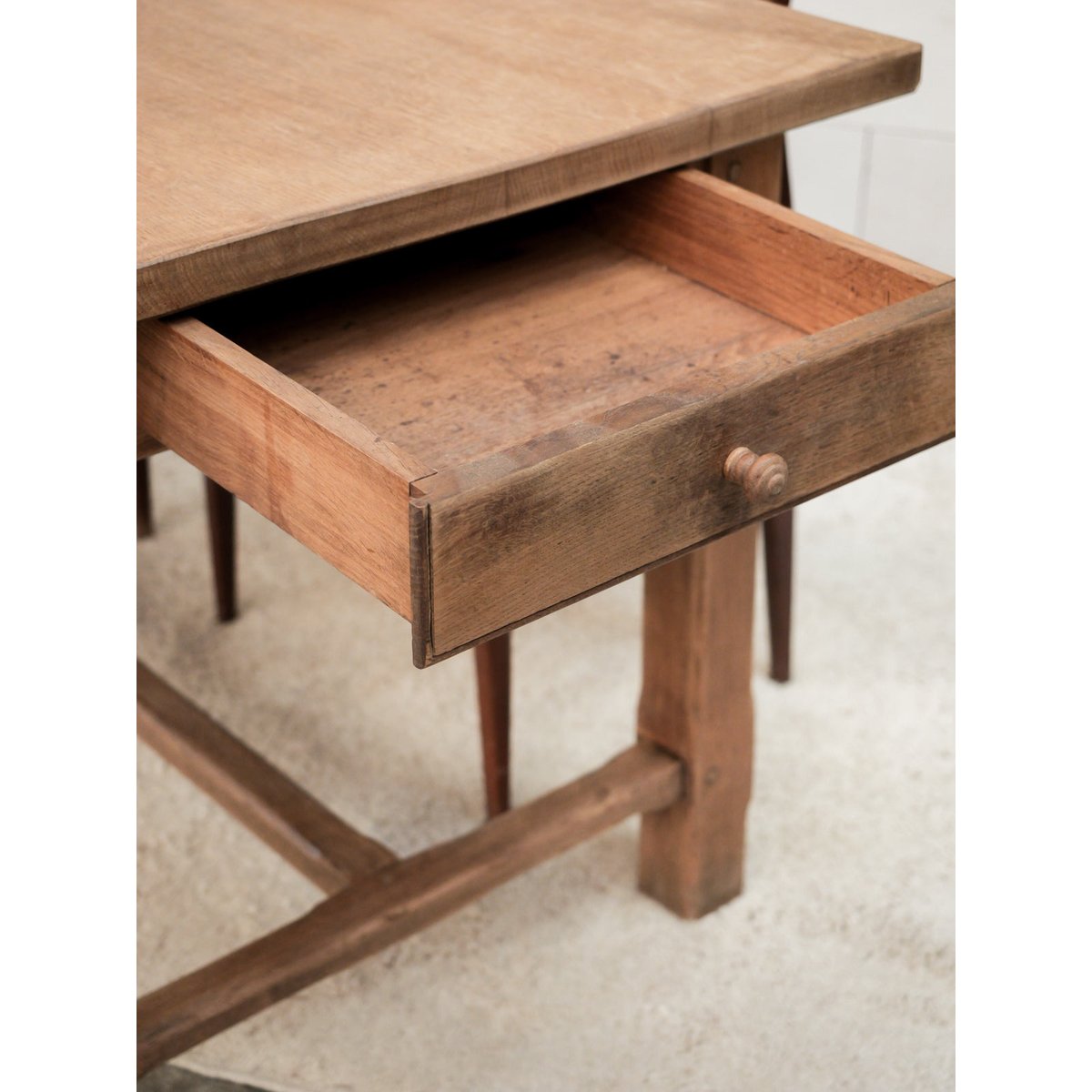 Table à manger rectangulaire en bois Romy N°1543 - Bon état bois clair, DEBONGOUT