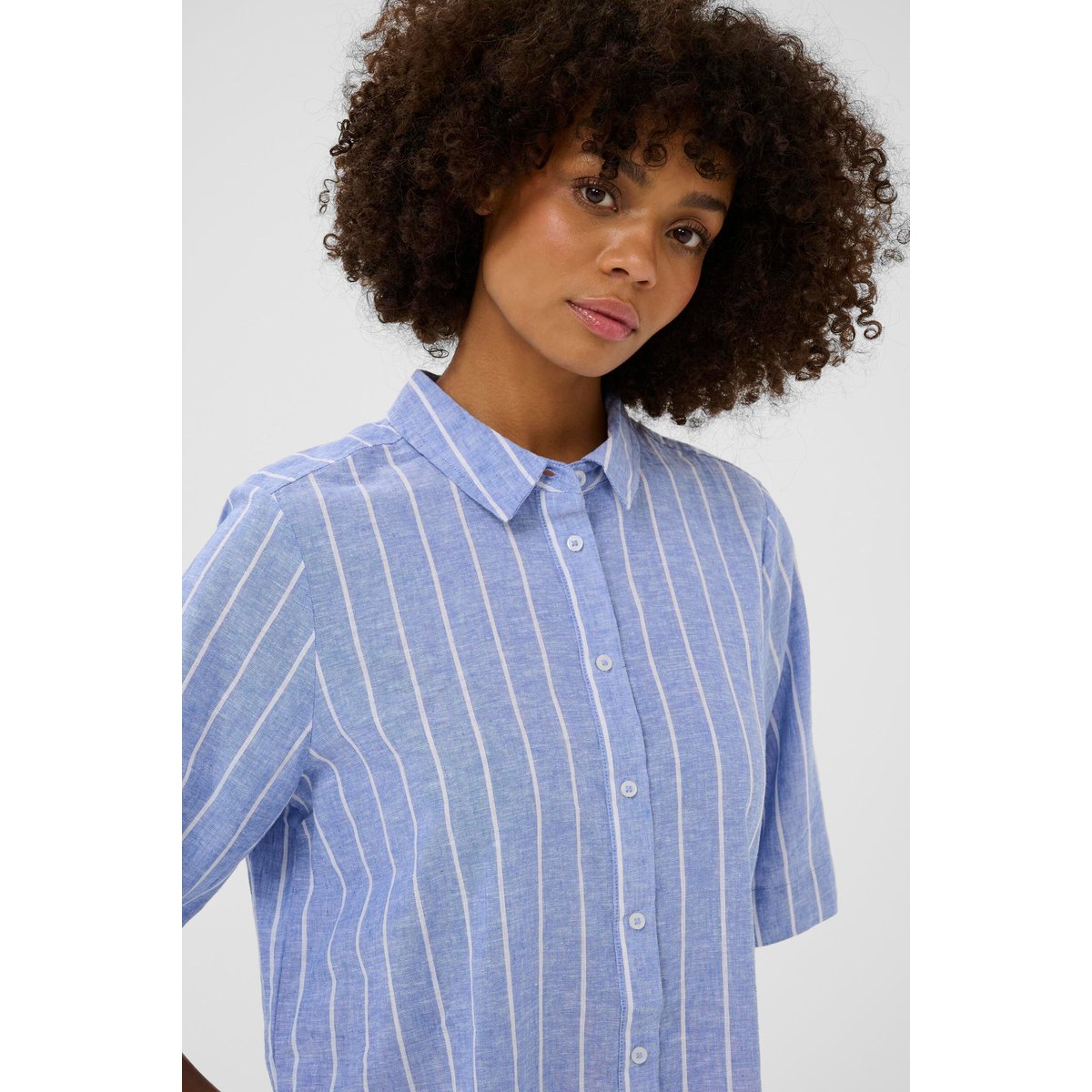 Chemise à manches courtes bleu blanc powder blue/gardenia stripe, CULTURE