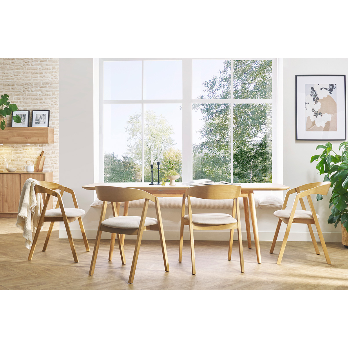 Chaises scandinaves empilables (lot de 2) LOVA chêne clair, MILIBOO