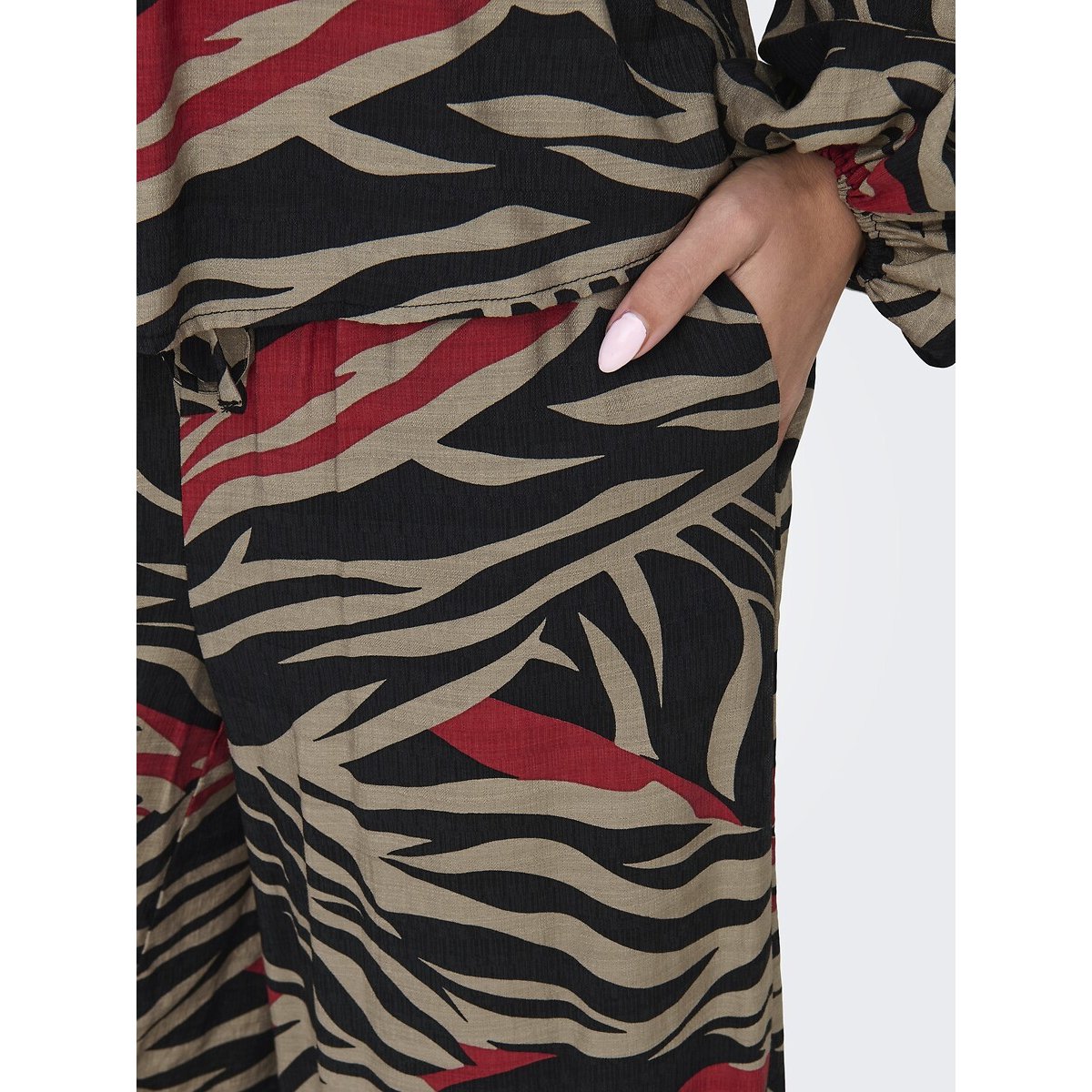 Pantaloni larghi con motivi fantasia, JDY