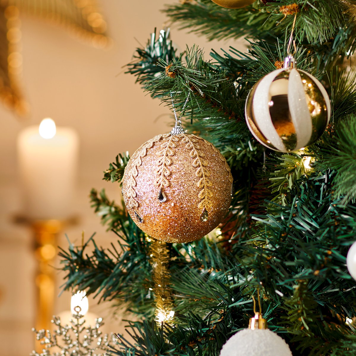 Boule broderies D.10 cm champagne, FEERIC LIGHTS & CHRISTMAS