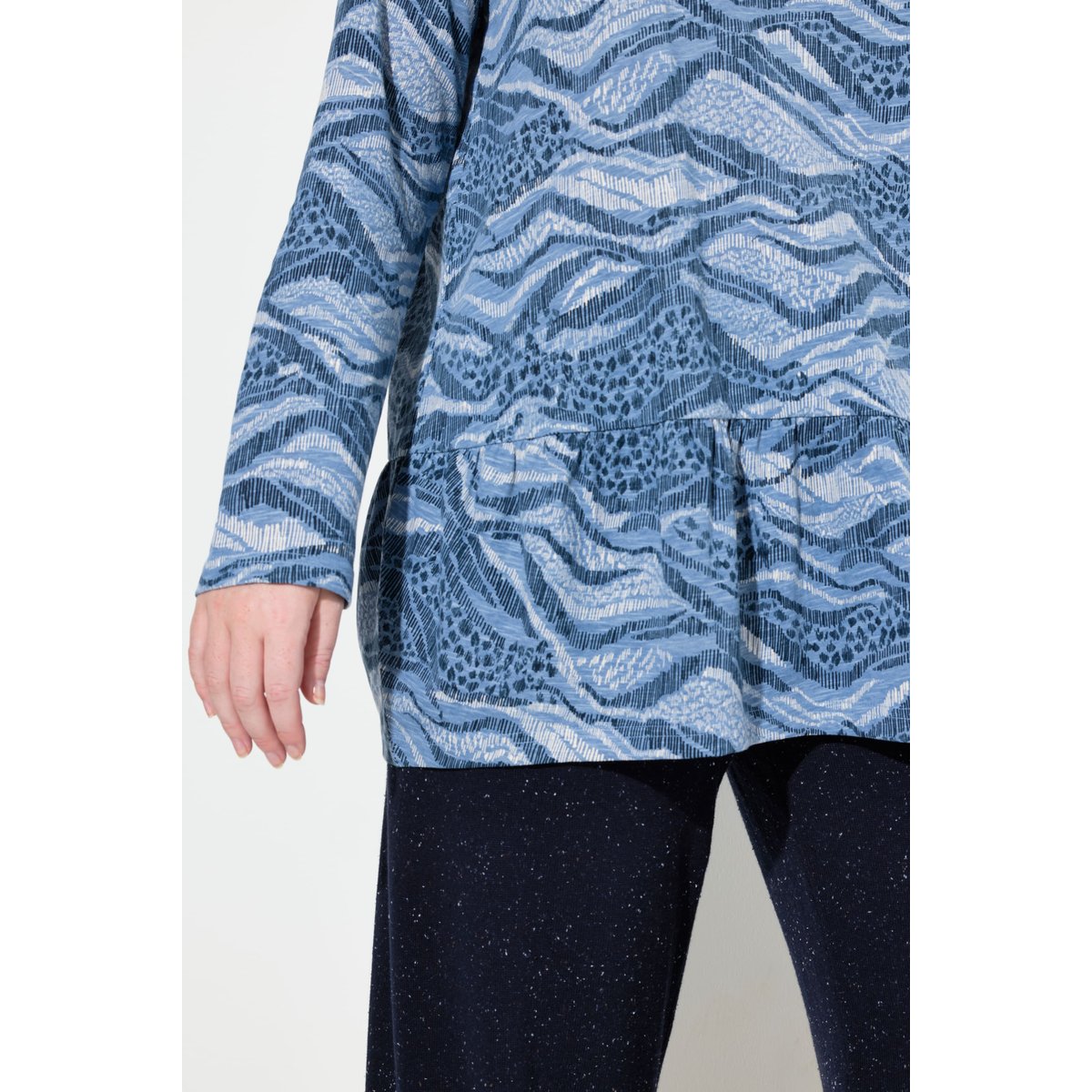 T-shirt long en coton bio bleu jean, ULLA POPKEN